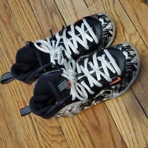 Unisex Foamposite Nike Sneakers